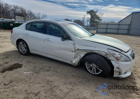 2013 Infiniti G37 z USA, uszkodzony, nr VIN JN1CV6AR5DM755984